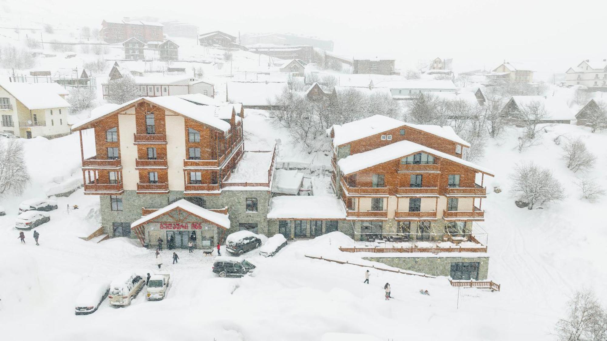 Gudauri Inn Exterior foto